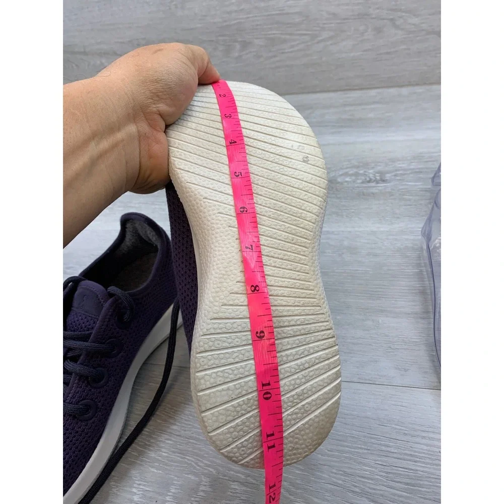 Allbirds Tree Runners Women's 9 Purple Eucalyptus Fiber Sneakers Walking Shoes